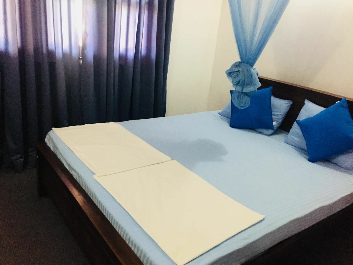 Heaven Breeze Hotel Kandy Bagian luar foto